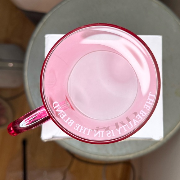 Exclusive Dibs Makeup Brand Pink Mug - Picture 5 of 6